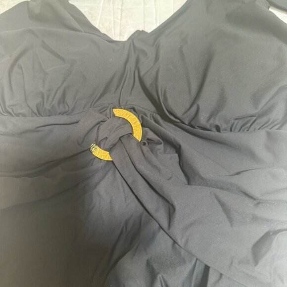 SPANX NEW Bayside Halter Ruched Shaping 1PC Swimsuit Ring Buckle Slimming Pad 18 - Picture 5 of 16